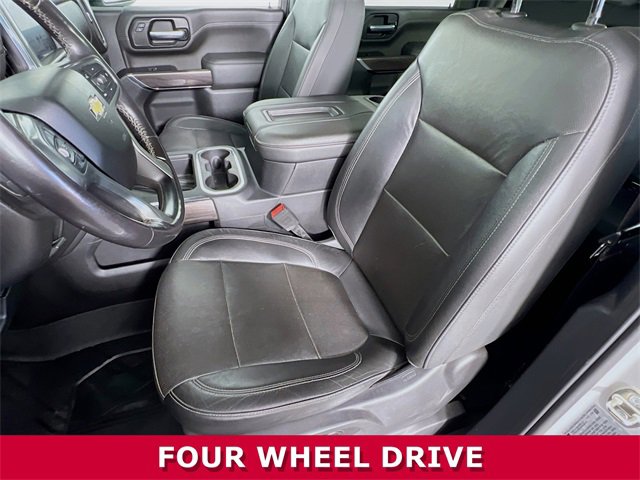 2020 Chevrolet Silverado 3500HD LTZ photo 3