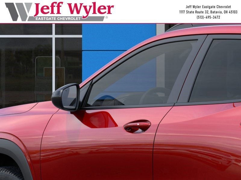 2026 Chevrolet Trax LT - Photo 12