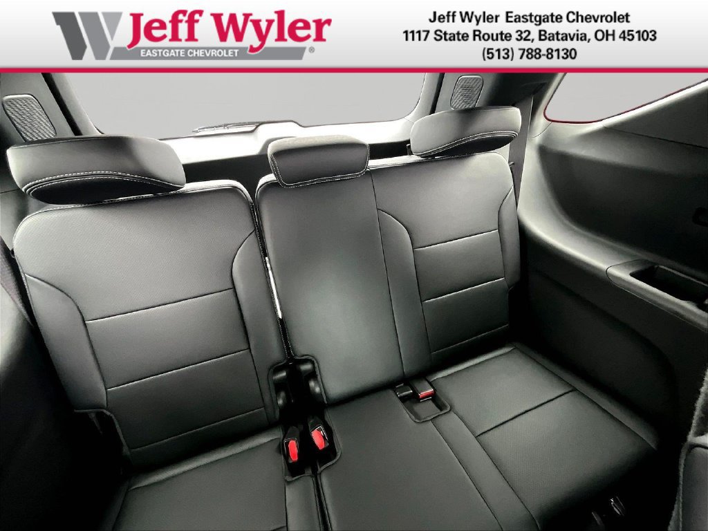 2027 Chevrolet Traverse LT - Photo 20