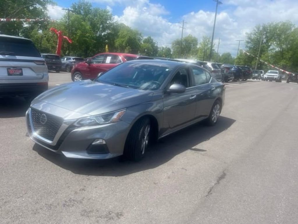 Used 2021 Nissan Altima