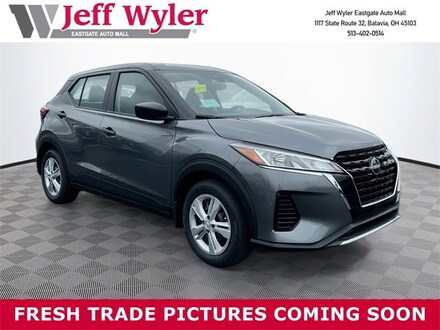 2025 Nissan Kicks Play