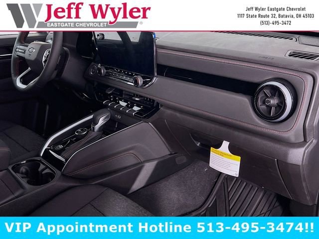 2025 Chevrolet Colorado Z71 - Photo 21