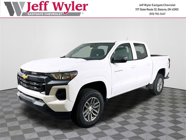2026 Chevrolet Colorado LT photo 2
