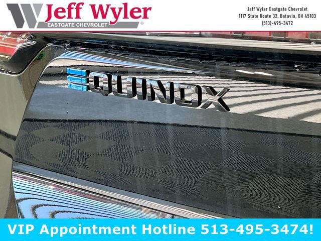 2025 Chevrolet Equinox EV RS - Photo 32