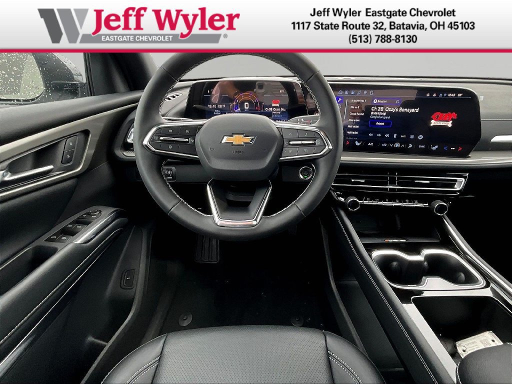 2027 Chevrolet Traverse LT - Photo 8