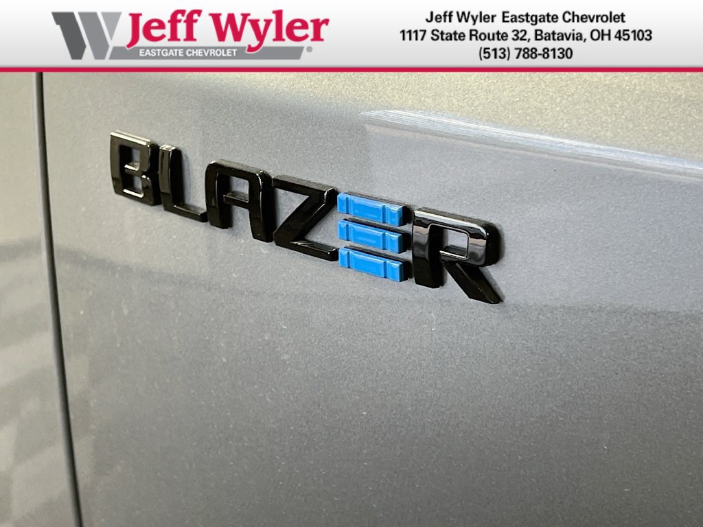 2025 Chevrolet Blazer EV LT - Photo 32