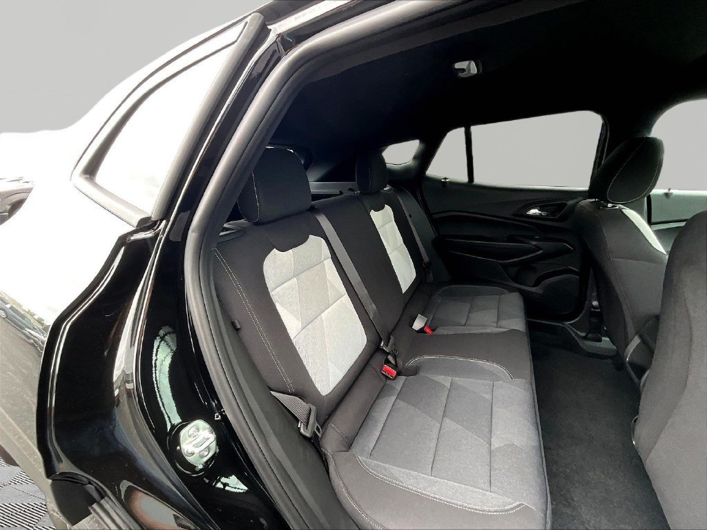 2026 Chevrolet Trax RS - Photo 19