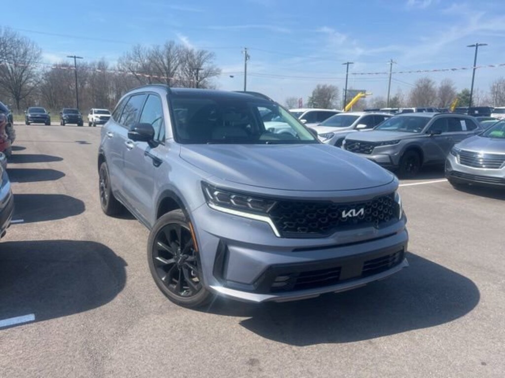 Used 2023 Kia Sorento
