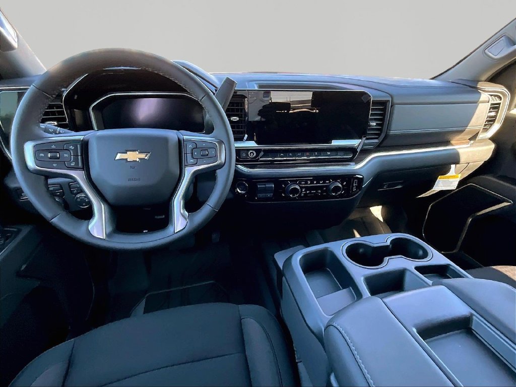2026 Chevrolet Silverado 1500 LT - Photo 9