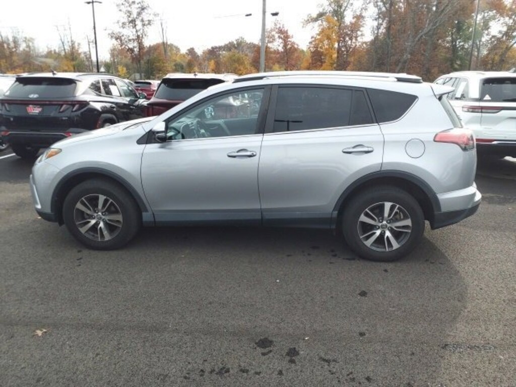 Used 2018 Toyota RAV4