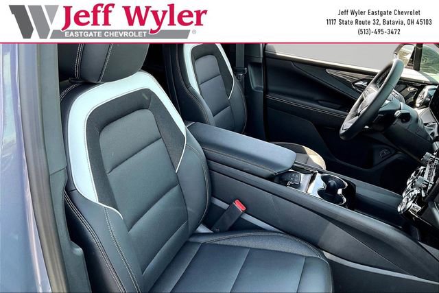2025 Chevrolet Blazer EV LT - Photo 17