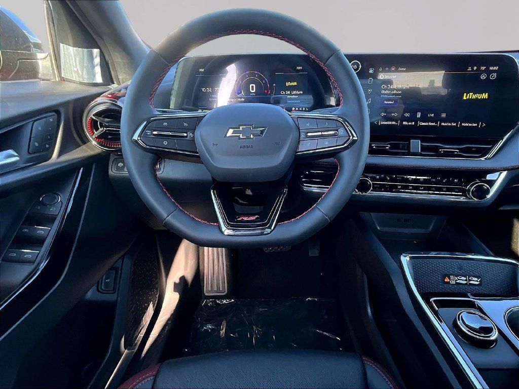 2027 Chevrolet Equinox RS - Photo 8