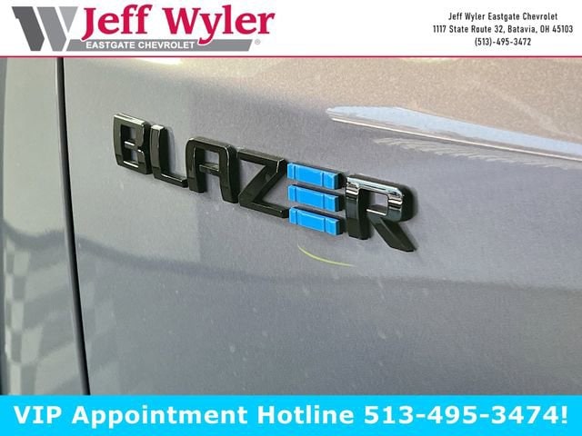 2025 Chevrolet Blazer EV LT - Photo 32