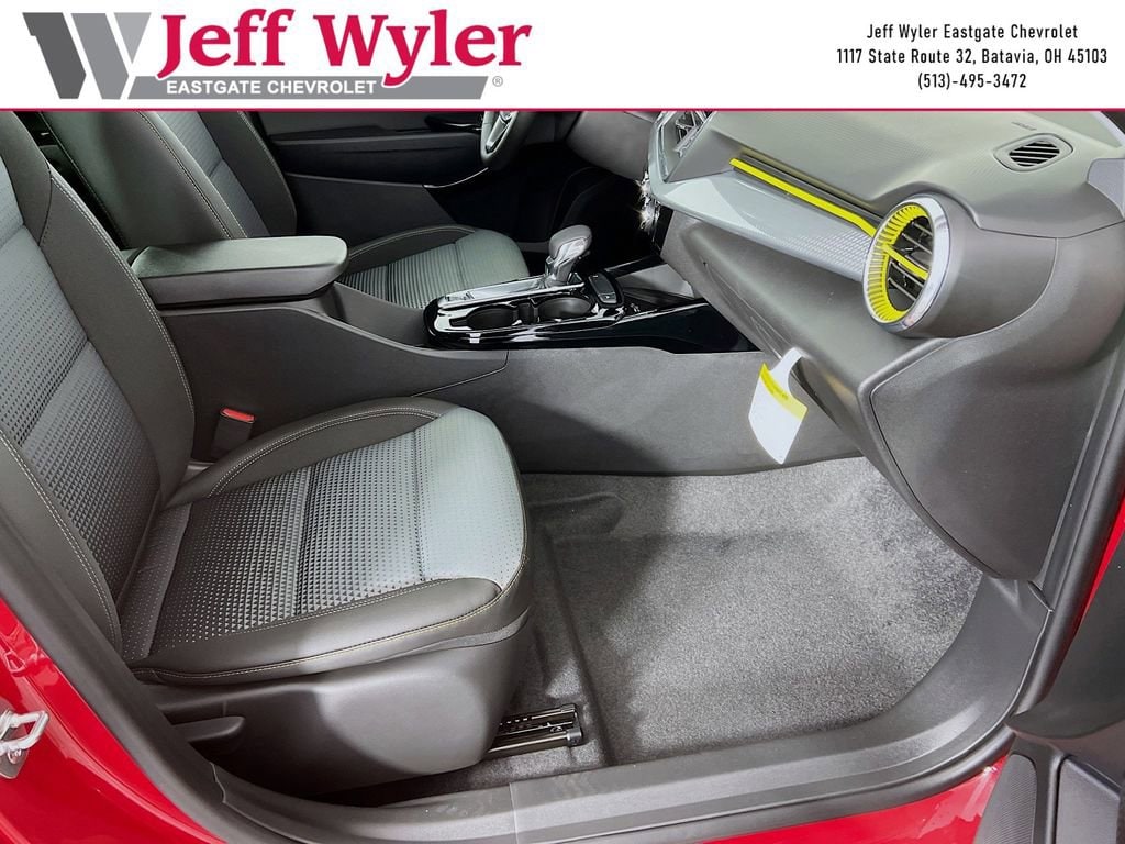 2026 Chevrolet Trax LT - Photo 21