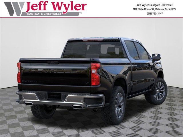 2026 Chevrolet Silverado 1500 LT photo 4