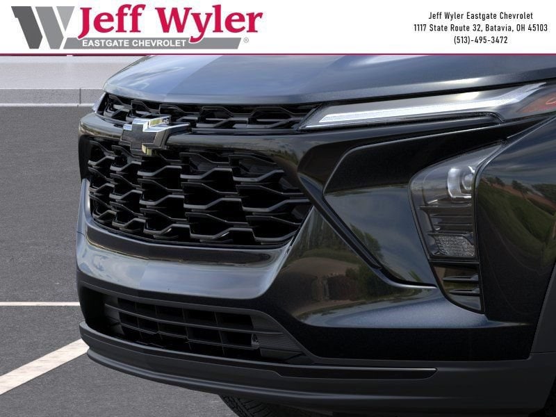 2026 Chevrolet Trax LT - Photo 13