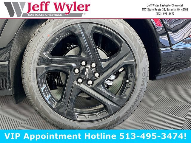 2025 Chevrolet Equinox EV RS - Photo 33