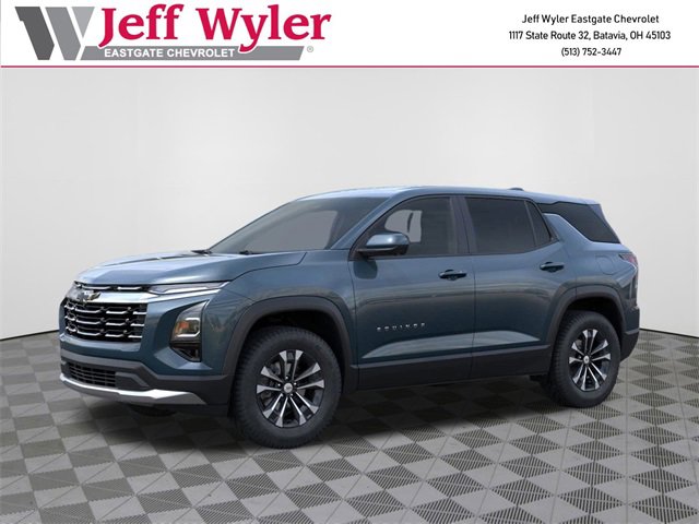 2026 Chevrolet Equinox LT photo 2