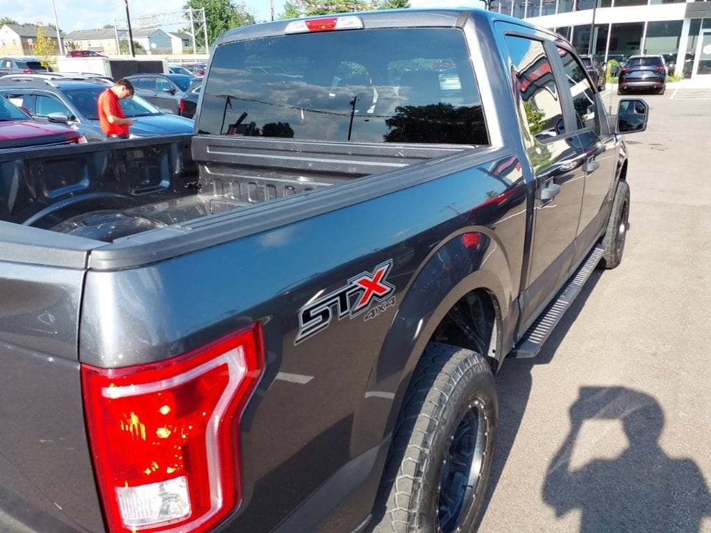 2017 Ford F-150 XL - Photo 9