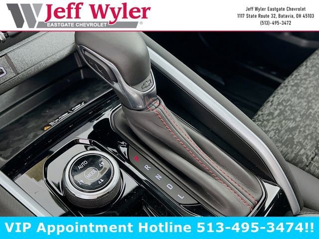 2025 Chevrolet Colorado Z71 - Photo 11