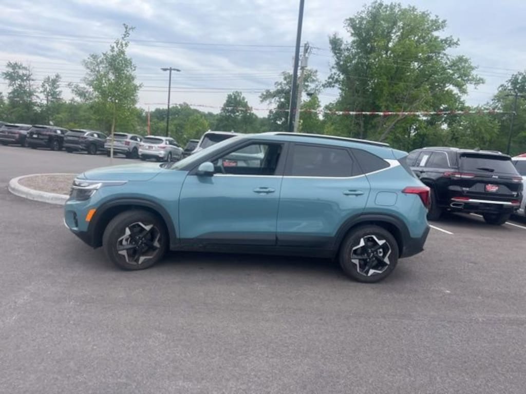 Used 2024 Kia Seltos