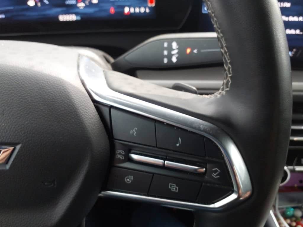 2024 Chevrolet Traverse LS - Photo 18