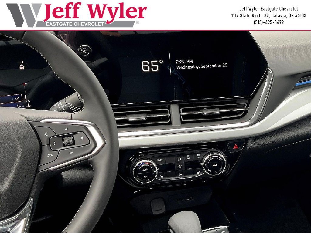 2026 Chevrolet Trax LT - Photo 10