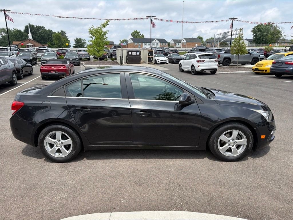 Used 2015 Chevrolet Cruze 1LT with VIN 1G1PC5SB9F7253893 for sale in Fairfield, OH