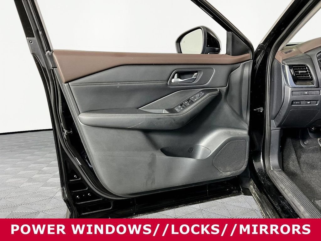 2022 Nissan Rogue SV - Photo 20