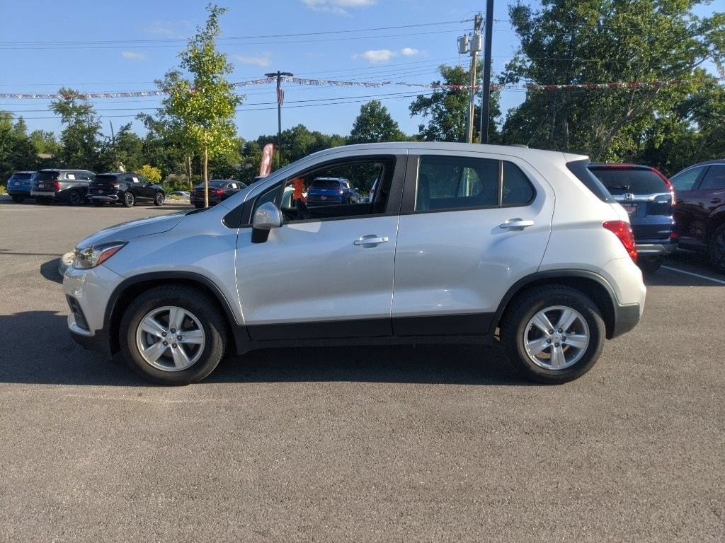 Used 2020 Chevrolet Trax LS with VIN KL7CJKSB1LB311530 for sale in Batavia, OH