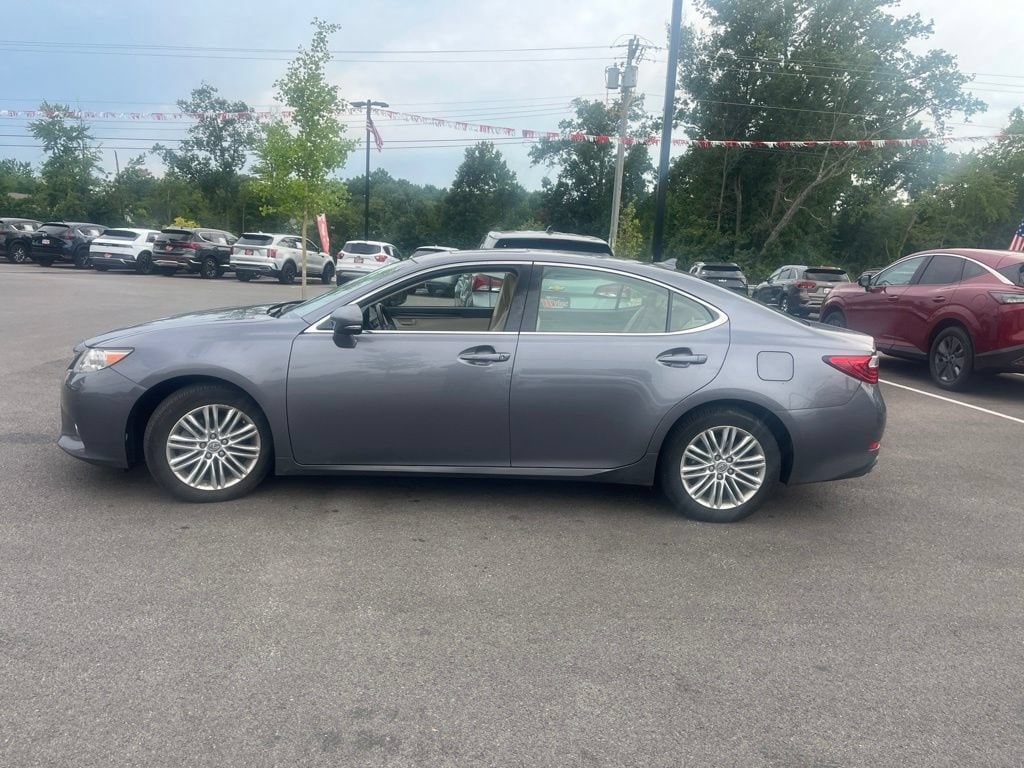 Used 2013 Lexus ES 350 with VIN JTHBK1GG4D2029862 for sale in Batavia, OH
