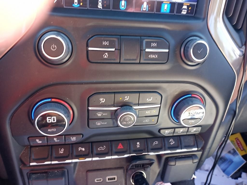 2022 Chevrolet Silverado 2500HD High Country - Photo 19