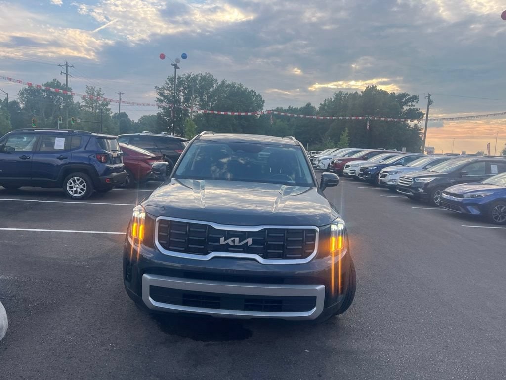 2024 Kia Telluride S - Photo 6
