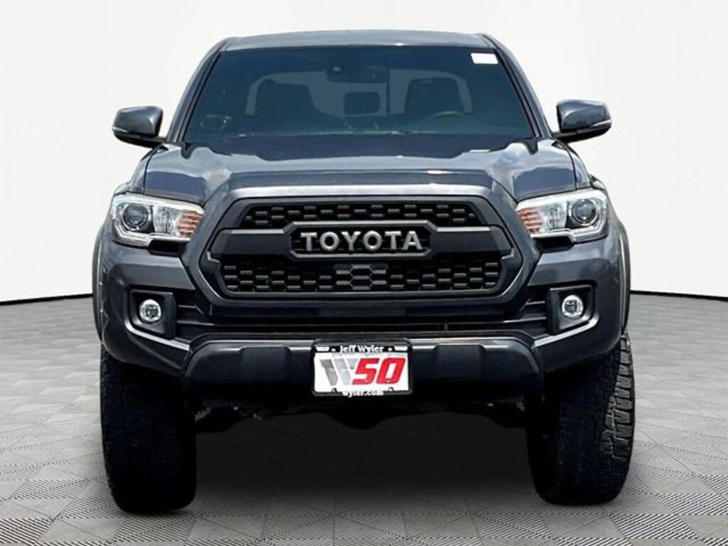 Used 2019 Toyota Tacoma 4WD Truck Double Cab
