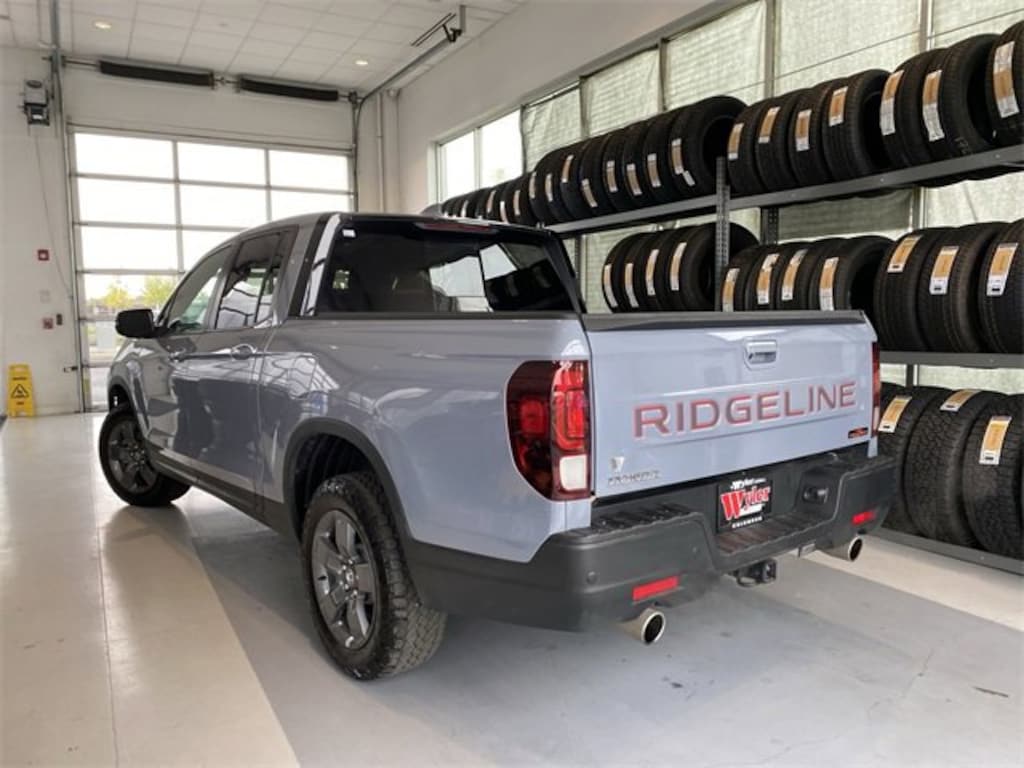 Used 2025 Honda Ridgeline  Truck Crew Cab