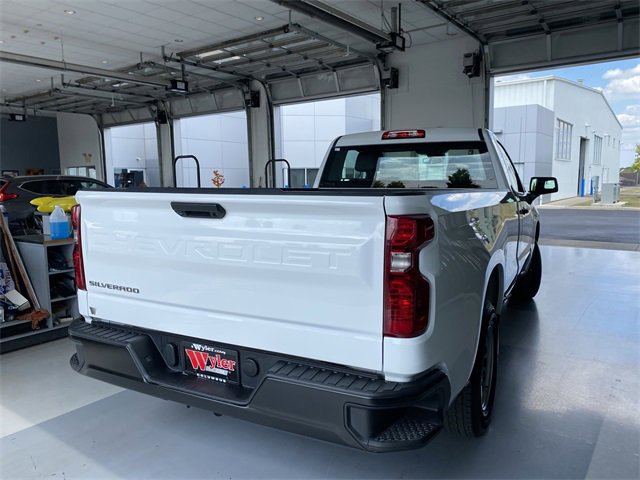2024 Chevrolet Silverado 1500 Work Truck photo 4