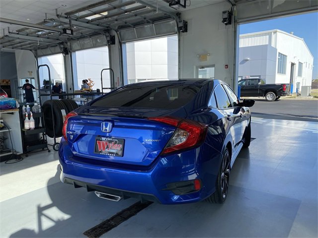 2021 Honda Civic Sport photo 4