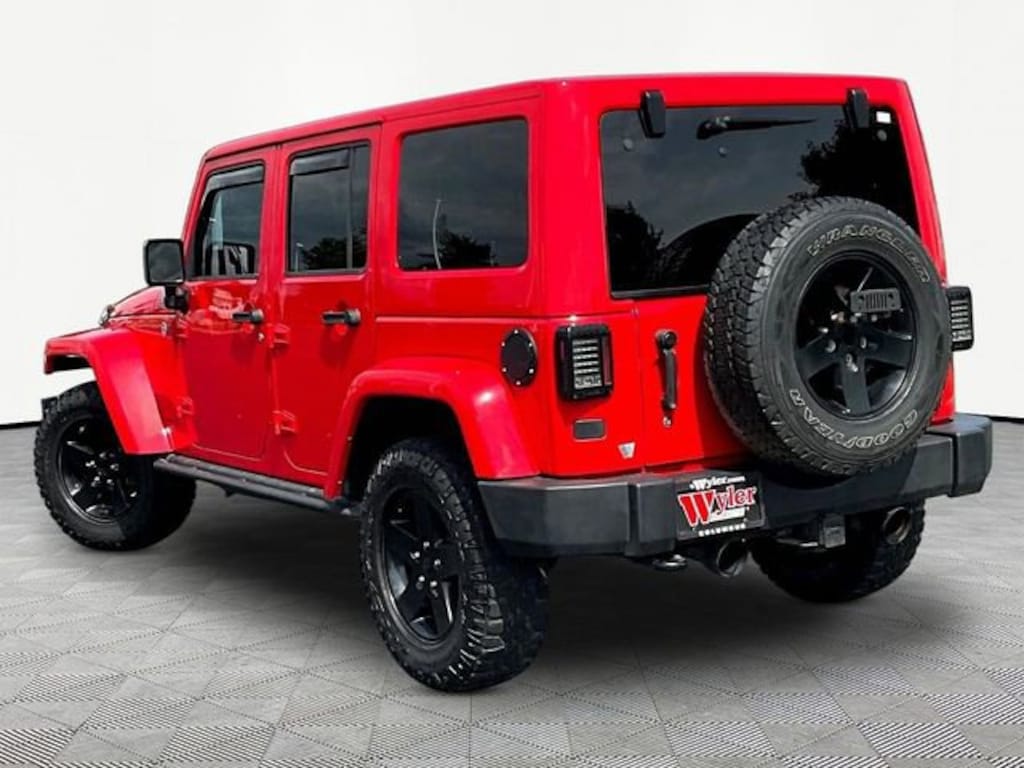 Used 2015 Jeep Wrangler Unlimited SUV