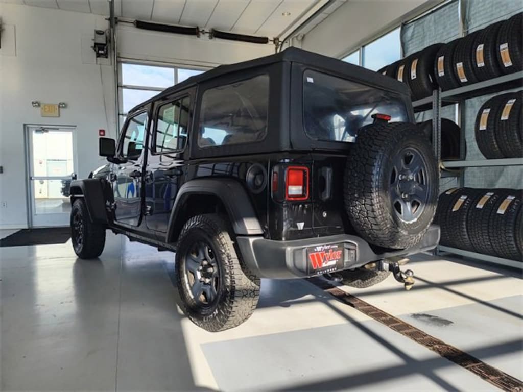 Used 2018 Jeep Wrangler Unlimited SUV