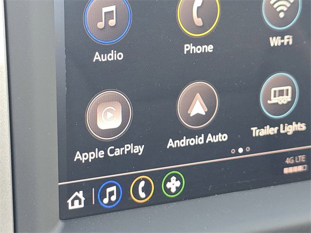 2025 Chevrolet Silverado 2500HD photo 2