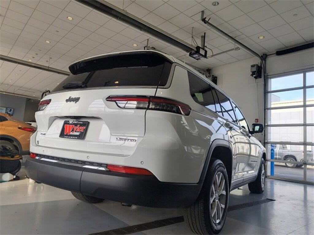 Used 2023 Jeep Grand Cherokee L SUV