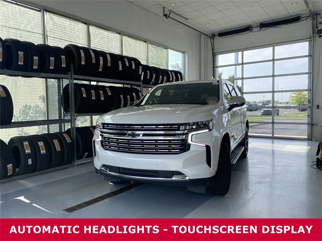 2023 Chevrolet Tahoe Premier photo 2