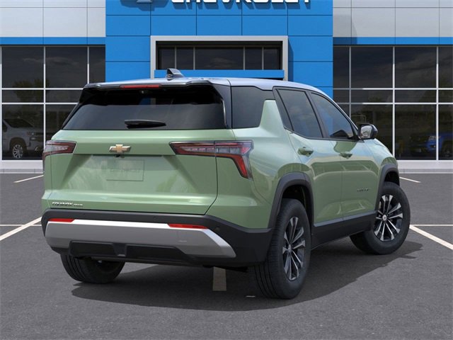2026 Chevrolet Equinox LT photo 4