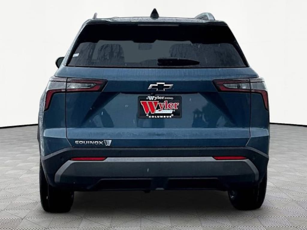 New 2026 Chevrolet Equinox LT SUV