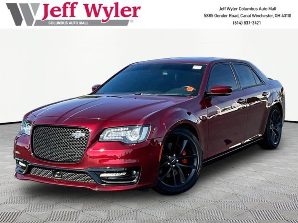 Used 2023 Chrysler 300 Sedan