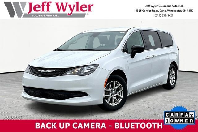 2024 Chrysler Voyager