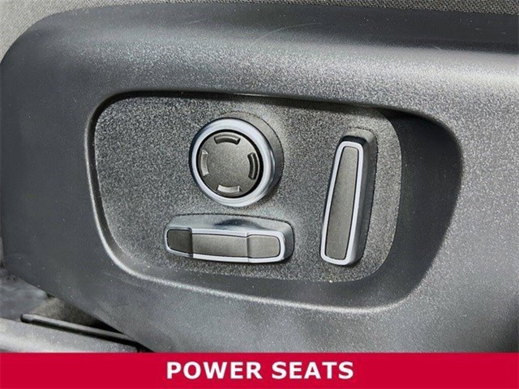 Used 2022 Land Rover Discovery Sport  SUV