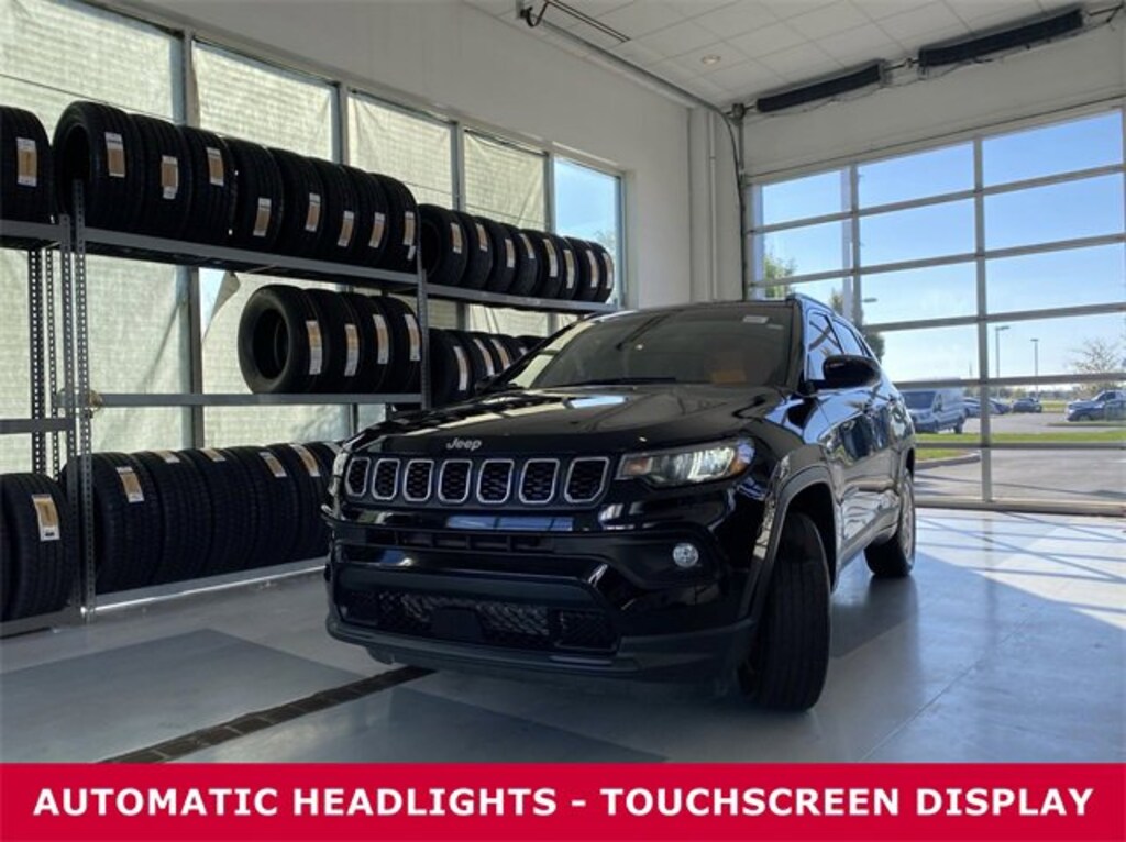 Used 2024 Jeep Compass  SUV
