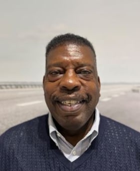 Staff member Joe Jackson from ID_1f27101e7e8c