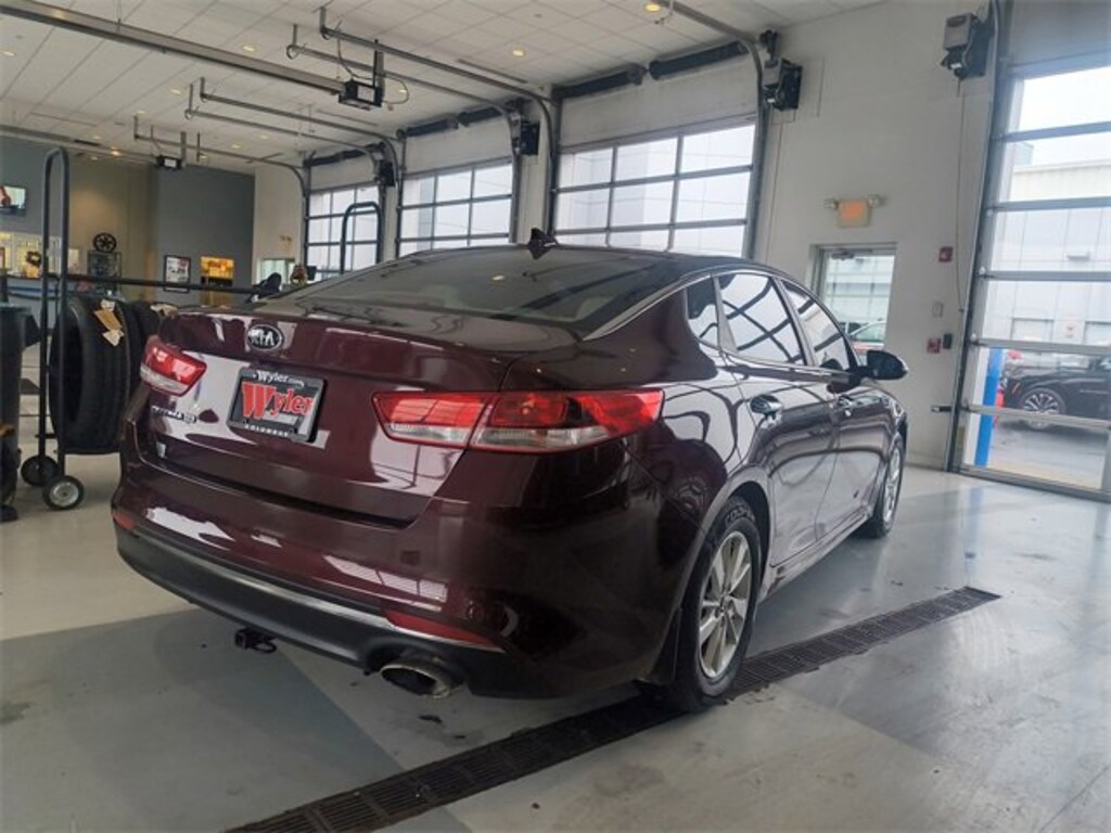 Used 2016 Kia Optima Sedan
